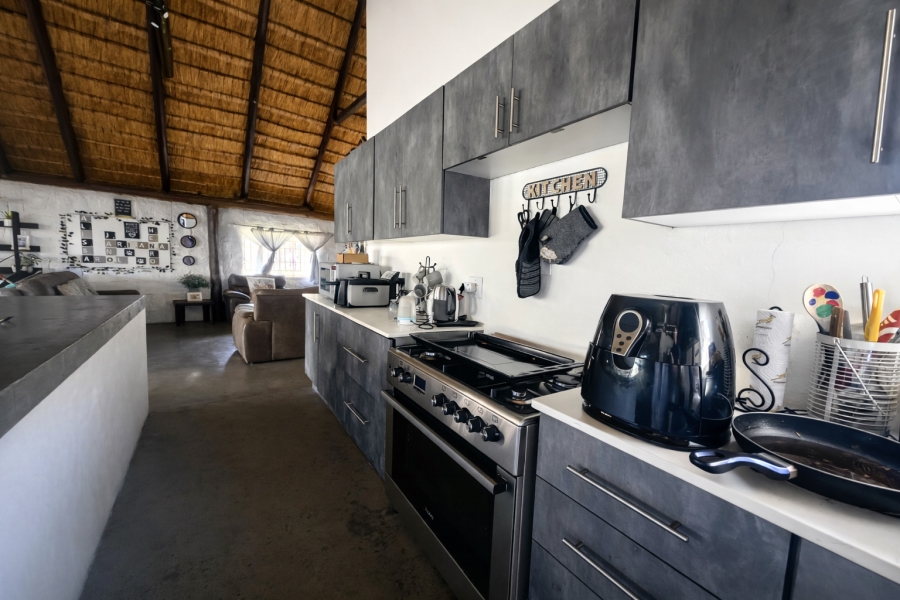 Commercial Property for Sale in Swartruggens North West